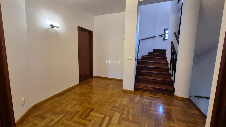 Vilă 6 camere, P+1+M | Iancu Nicolae – Pipera |anga British School