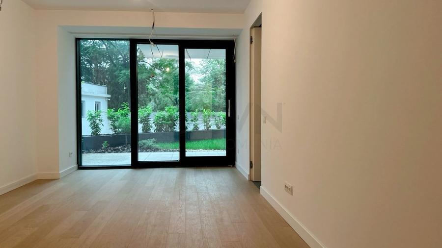 Apartament cu 3 camere decomandat în Aviatorilor