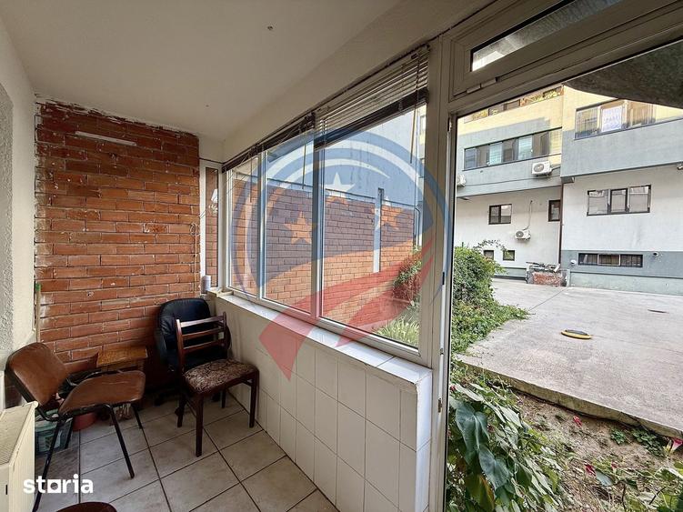 Apartament cu 3 camere decomandat în 1 Mai