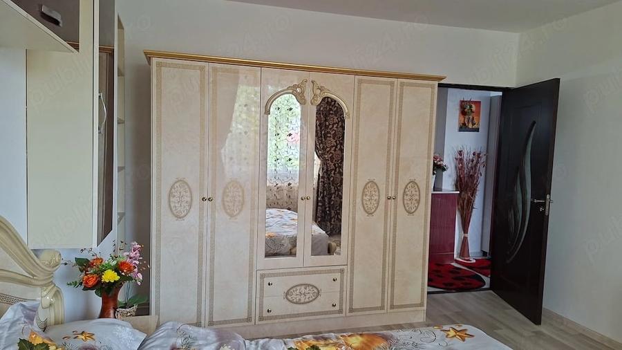 Apartament cu 2 camere decomandat în Calea Severinului