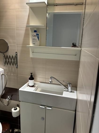 Apartament cu 3 camere decomandat în Chișinau