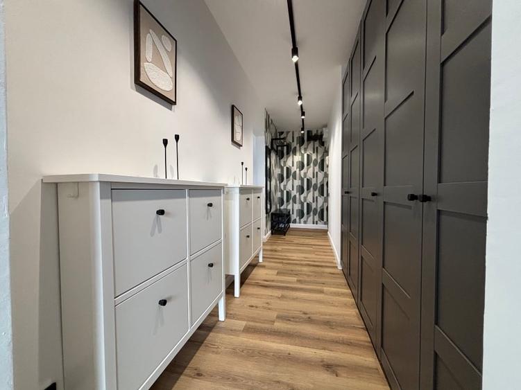 Apartament cu 3 camere semidecomandat, mobilat în Floreasca