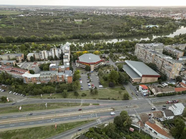 Teren de 389 mp, în Podgoria