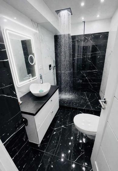 Apartament cu 3 camere decomandat în Ultracentral