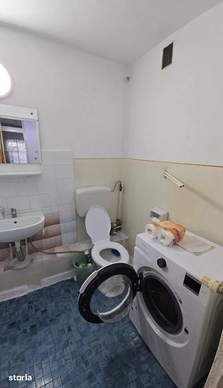 Apartament cu 2 camere decomandat în Rahova
