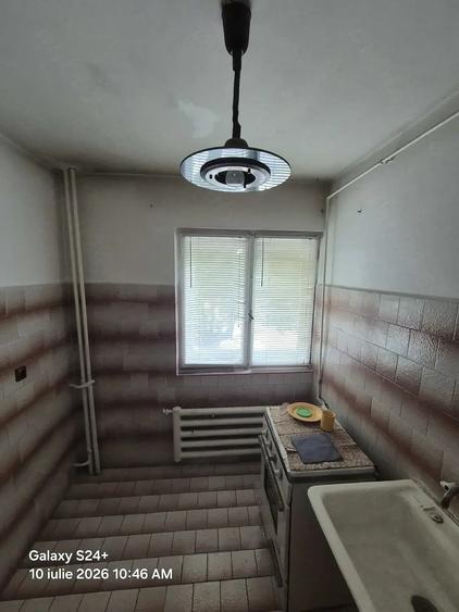 Apartament cu 2 camere nedecomandat în Ultracentral