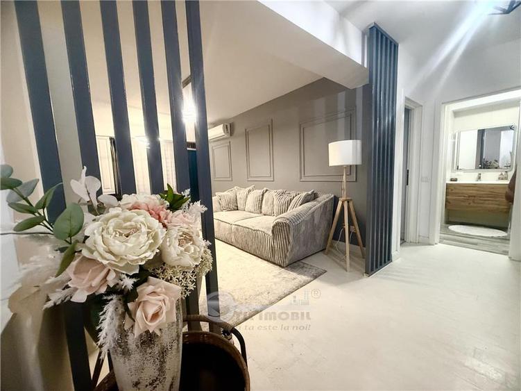 Apartament cu 3 camere decomandat, mobilat în Copou
