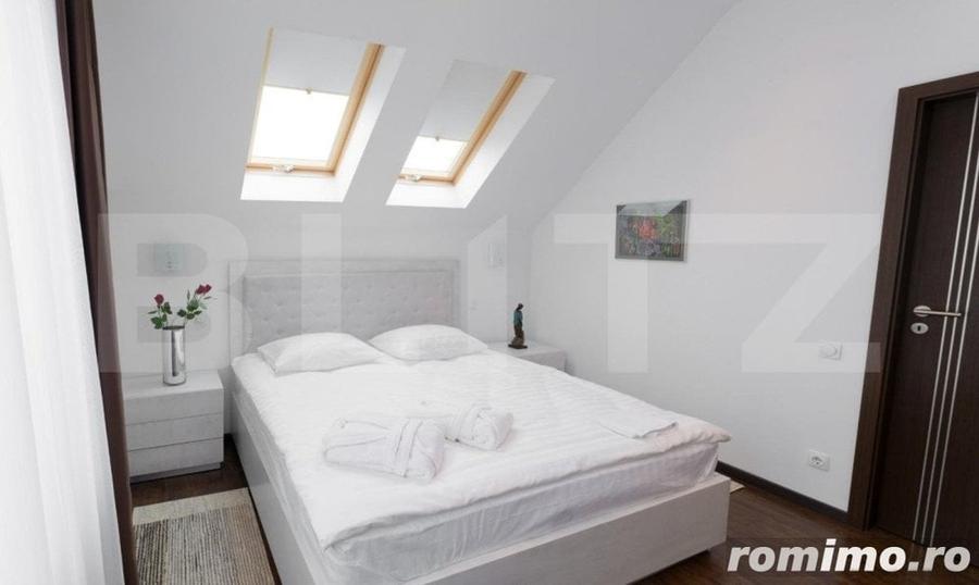 Casă cu 4 camere cu Teren 2456 Mp în Livezeni