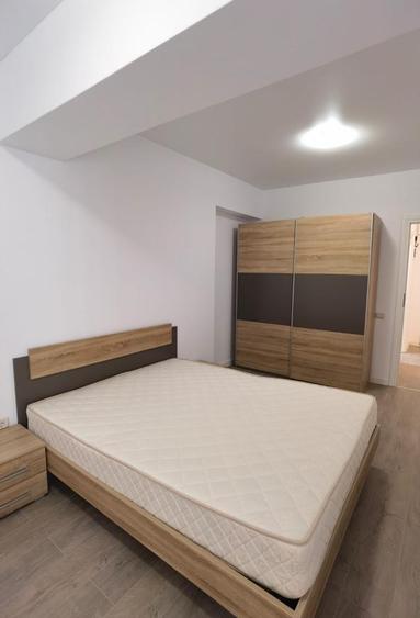 Inchiriere 2 Cam  nou in Central Adress Residence la 10 min Unirii - 12