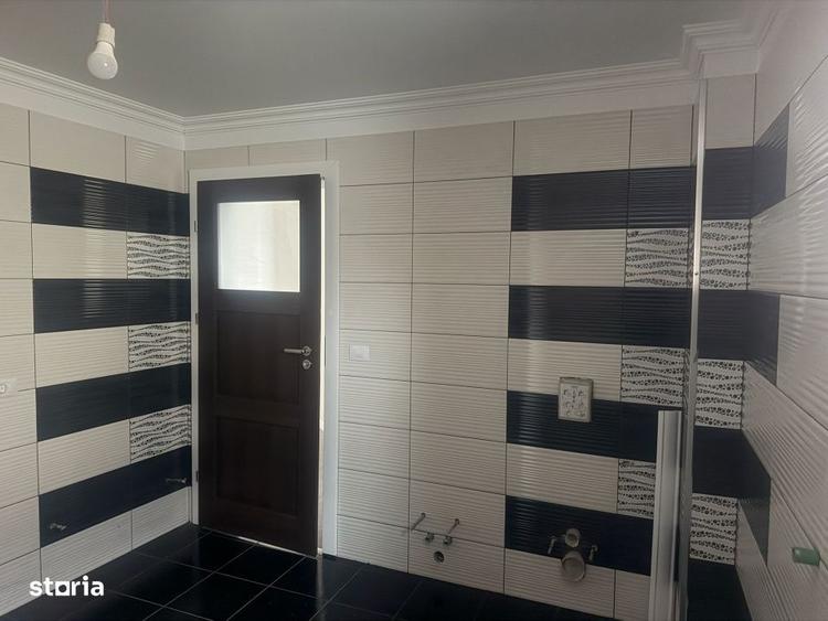 Casă cu 4 camere în Gura Văii