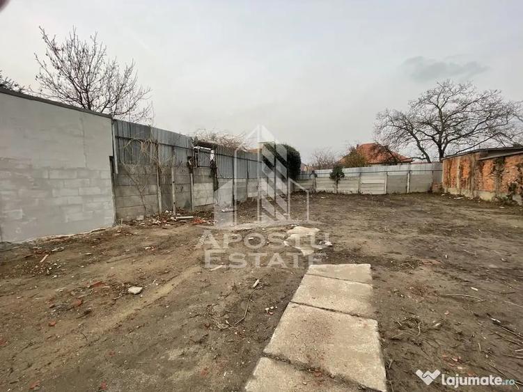 Teren de 706 mp, în Elisabetin