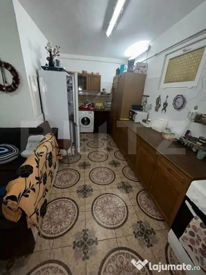 Casă cu 7 camere cu Teren 460 Mp în Olimpia-Stadion