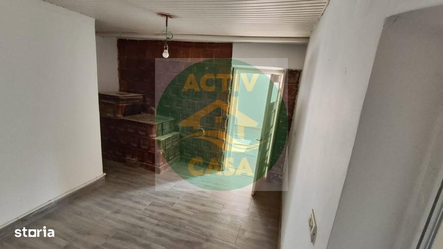 Casă cu 3 camere în Hălăucești
