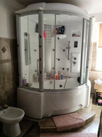 Apartament cu 3 camere decomandat în Gării