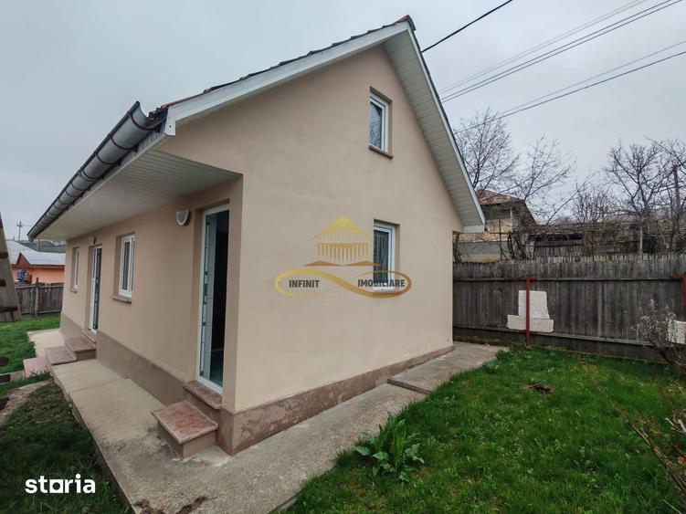 Casă cu 2 camere cu Canalizare în Parincea