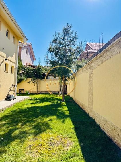 Casă individuală cu 4 camere cu Canalizare în Central