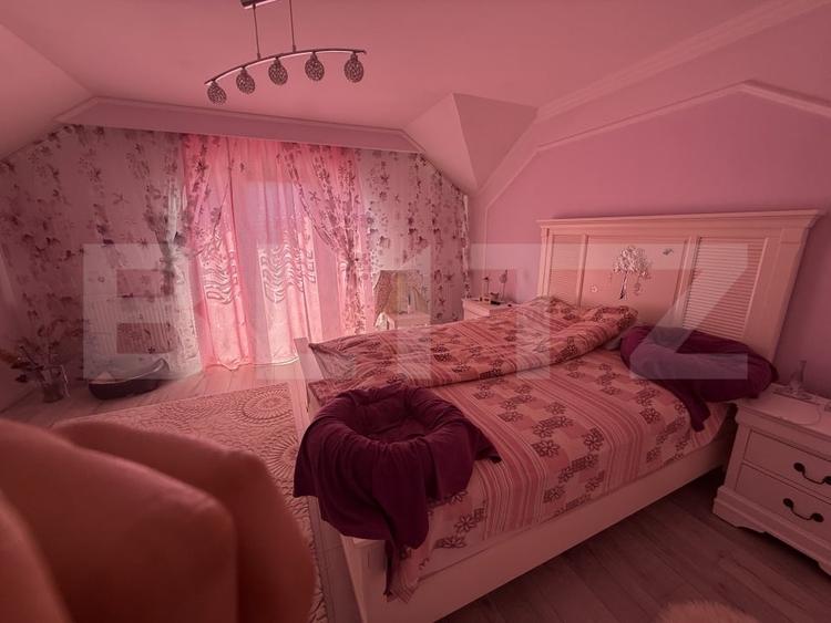 Casă individuală cu 5 camere cu Teren 3837 Mp în Dărmănești