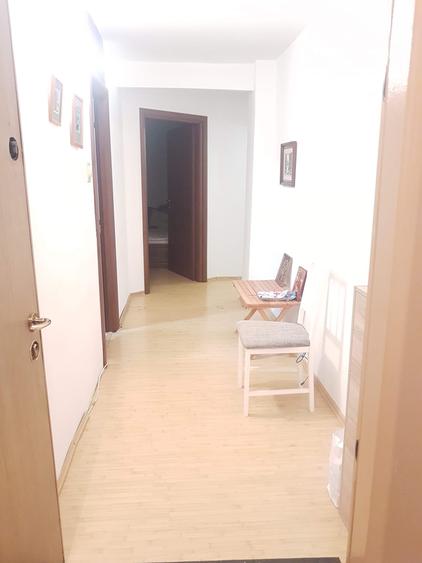 Apartament cu 2 camere decomandat în Vitan Mall