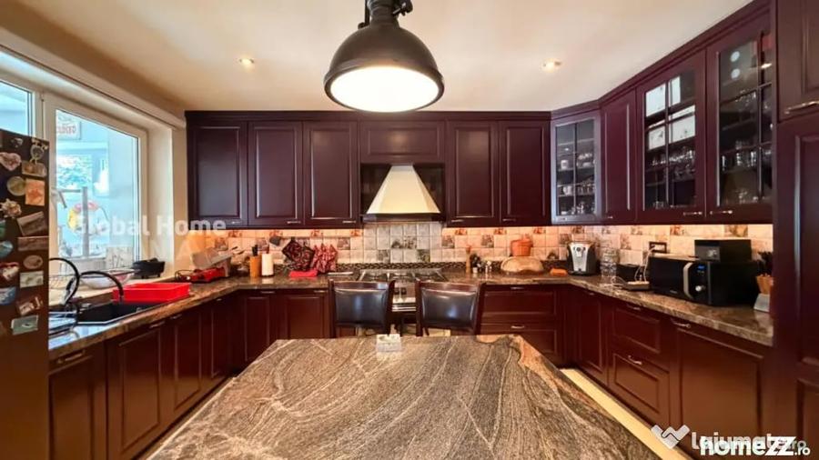 Vila 7 camere 475MP | Voluntari | Piscina | 4 locuri de parc - Voluntari (Bucuresti-Ilfov) - 15