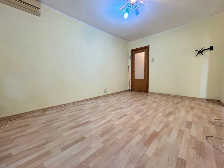 Apartament cu 2 camere semidecomandat în Pantelimon