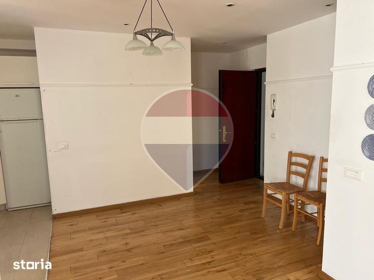 INCHIRIERE Apartament cu 3 camere in zona Nordului - 1