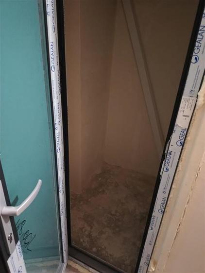 Apartament cu 4 camere decomandat în Tătărași