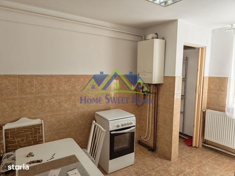 Garsoniera etaj 1, zona Pietonala(in spate la SuperBet), 35mp, dec.! - 1