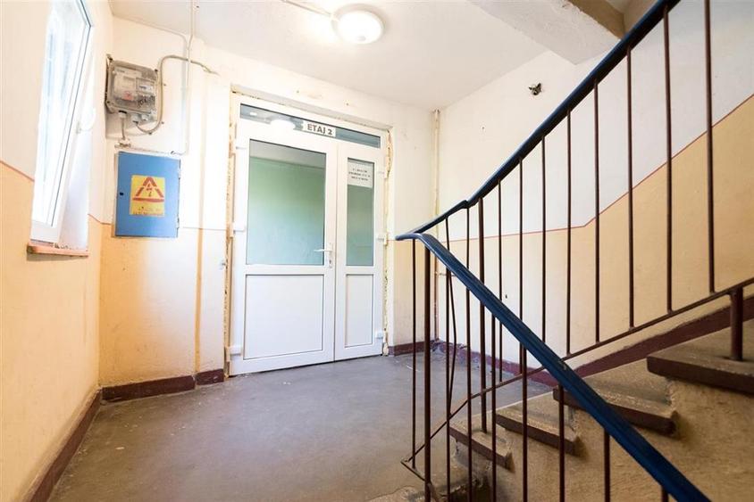 Garsonieră decomandată în Rogerius