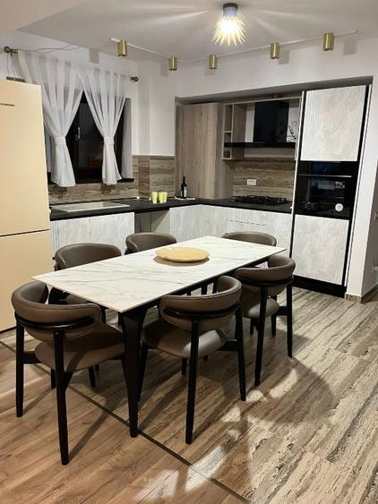 Duplex cu 4 camere cu Canalizare în Corbeanca