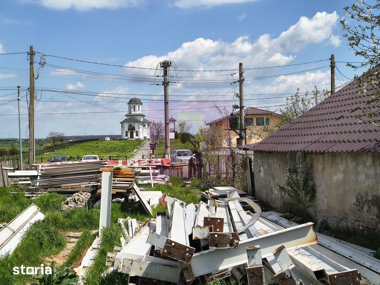 Teren de 1700 mp, în Cernica