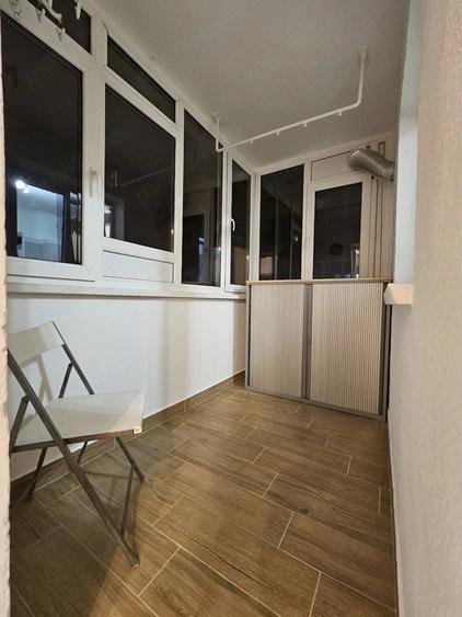Apartament cu 3 camere decomandat în Lujerului