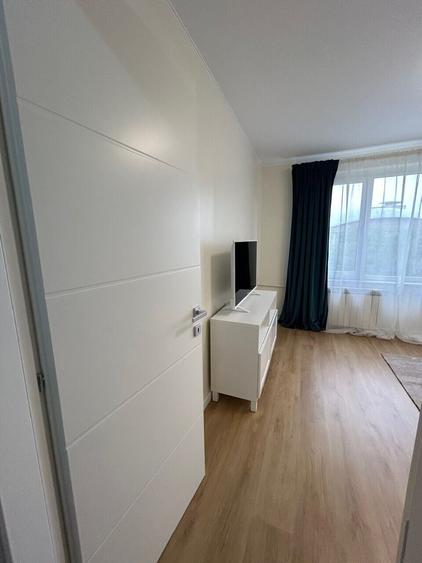 2-room apartment | view Sala Palatului park | subway Piata Romana | - 5