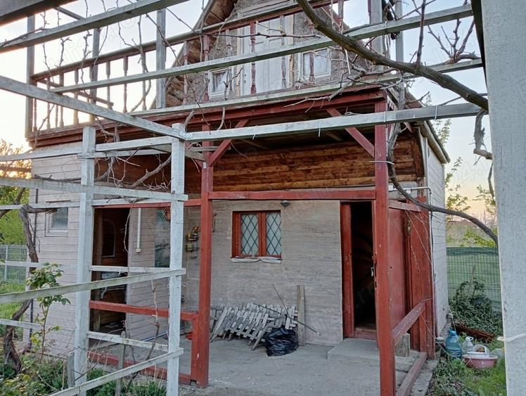 Casă cu 2 camere în Tuzla