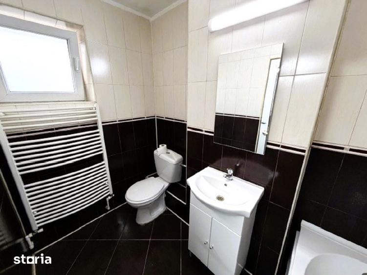 Apartament cu 3 camere decomandat în Nicolae Titulescu