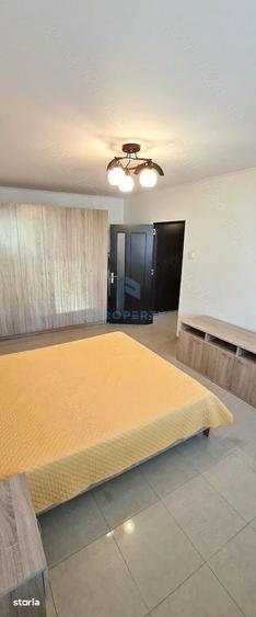 Apartament cu 2 camere, mobilat în Tei