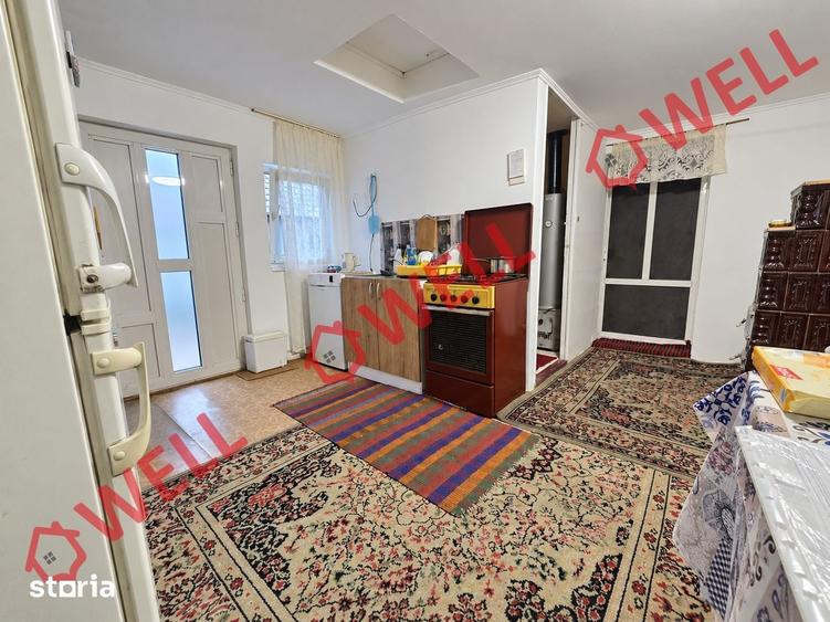 Casă cu Teren 852 Mp în Teliu