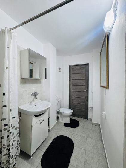 Apartament cu 2 camere semidecomandat în Sud