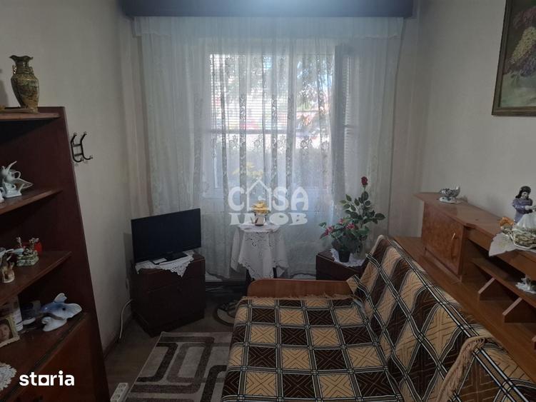 Apartament cu 2 camere în Micro 8