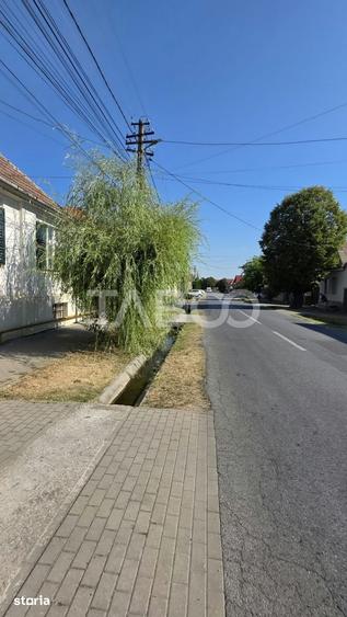 Casă cu 2 camere cu Teren 720 Mp în Central