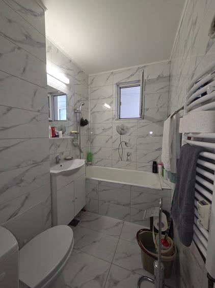 Apartament cu 3 camere în Câmpia Libertății