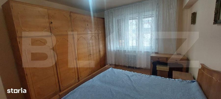 Apartament cu 3 camere decomandat în Decebal