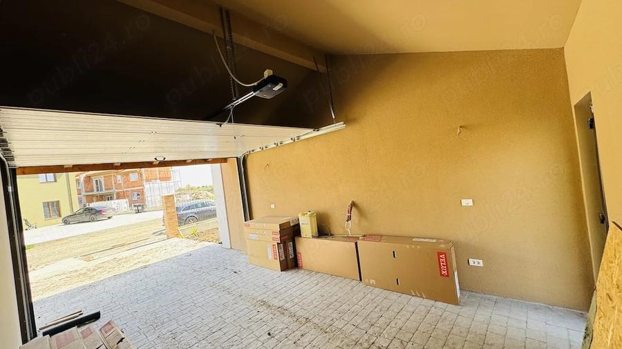 Casă cu Teren 589 Mp în Săcălaz