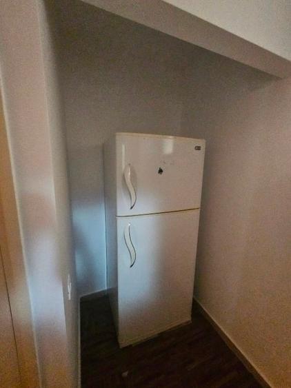 Apartament cu 3 camere semidecomandat în Vatra Luminoasă