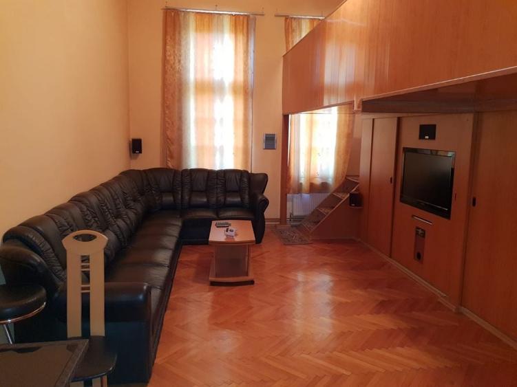 Apartament cu 2 camere semidecomandat în Ultracentral
