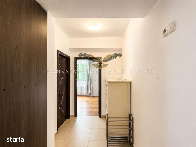 Apartament cu 2 camere decomandat în Central