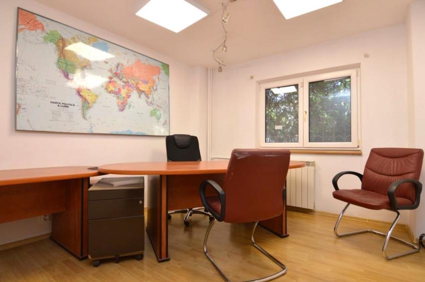 Apartament cu 2 camere semidecomandat, mobilat în 13 Septembrie