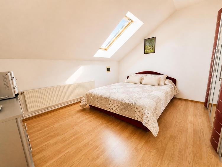 Apartament cu 5 camere decomandat, mobilat în Someșeni