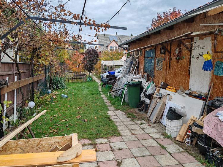 Casă cu 2 camere cu Canalizare în Bartolomeu