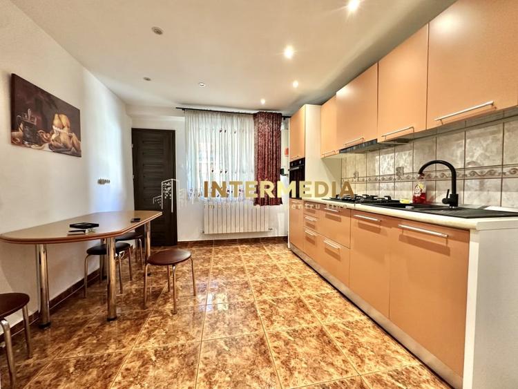 Apartament cu 2 camere decomandat, mobilat în Central