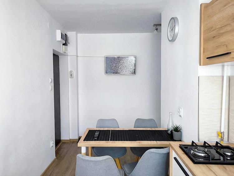 Apartament cu 2 camere decomandat în 15 Noiembrie